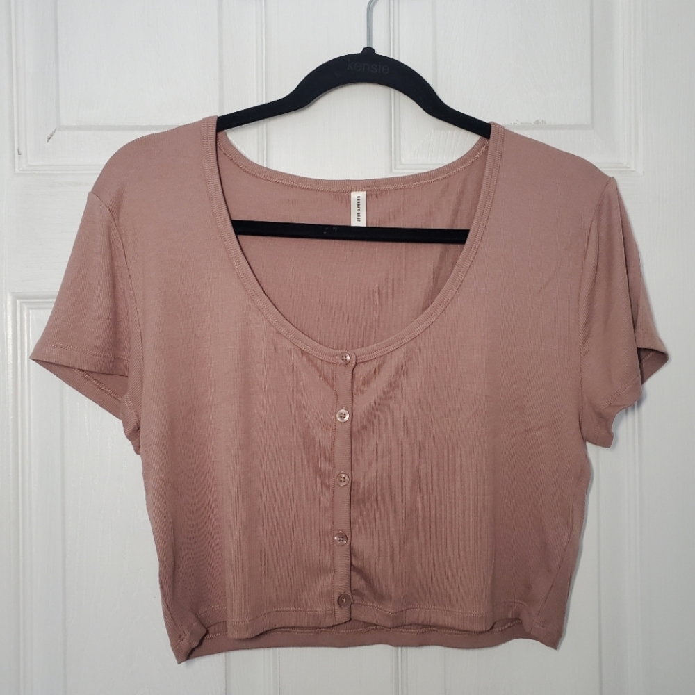 Aritzia Sunday Best Crop Top